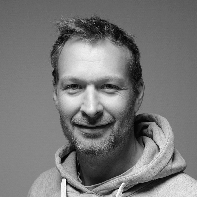 Anton Molin (tjänstledig)